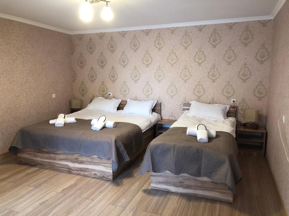 Wander Kazbegi Hotel ภายนอก รูปภาพ